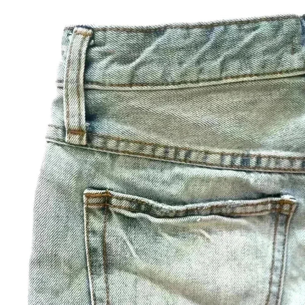 Free‎ People Midrise Light Wash Button Fly Cheeky Denim Fray Jean Short Size 26
